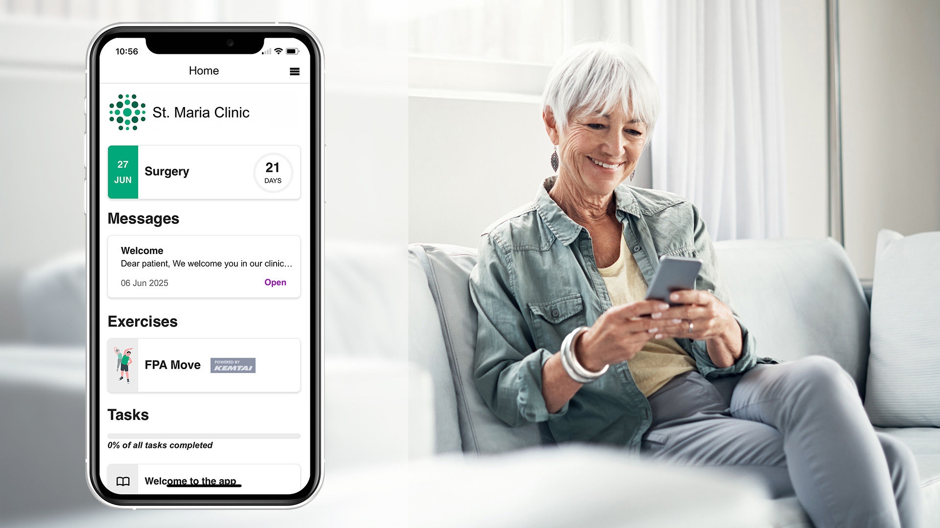 Ärztin erklärt Patientin ForPatientApp auf Tablet